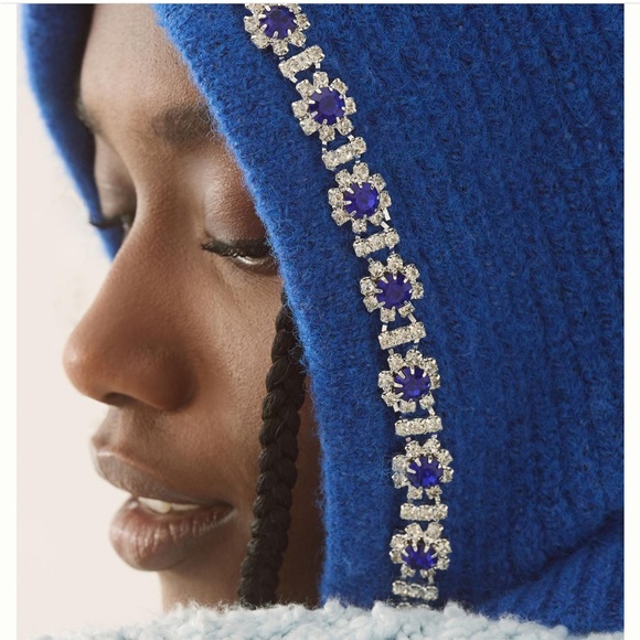 Anthropologie Accessories - Anthropologie blue bejeweled hint snood hat new with tags